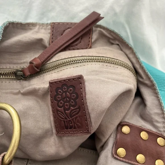 Lucky Leather Should bag - Picture 3 of 3